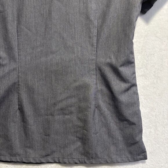 Figs Scrub Top Women's Size XS Grey Casma Three-Pocket Technical Collection - Picture 11 of 16